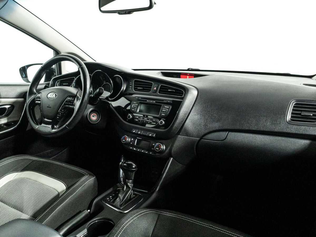 Купить Kia Ceed, 2015, 97 790 км.. Фото: #8