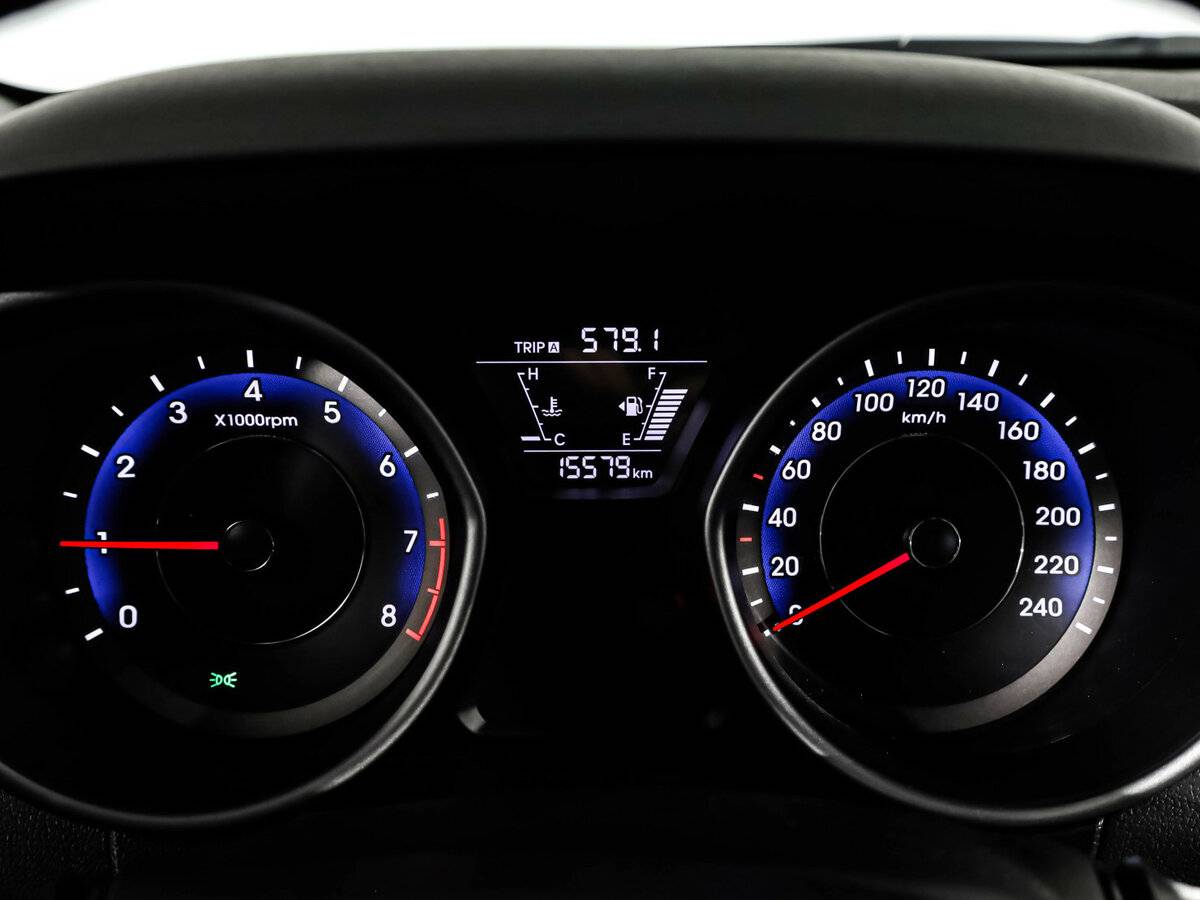 Купить Hyundai Elantra, 2015, 15 577 км.. Фото: #17