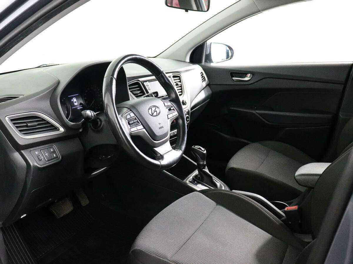 Купить Hyundai Solaris, 2017, 136 131 км.. Фото: #6