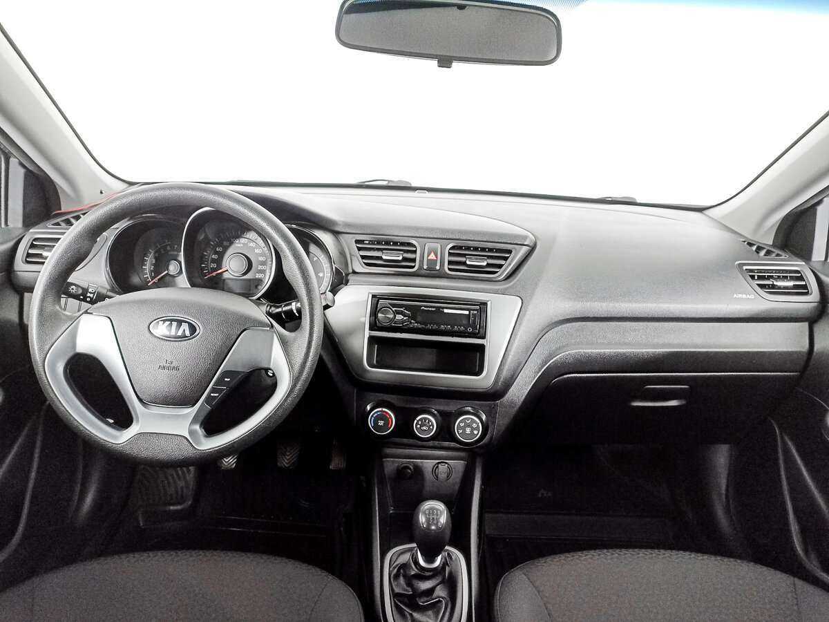 Купить Kia Rio, 2016, 155 324 км.. Фото: #9