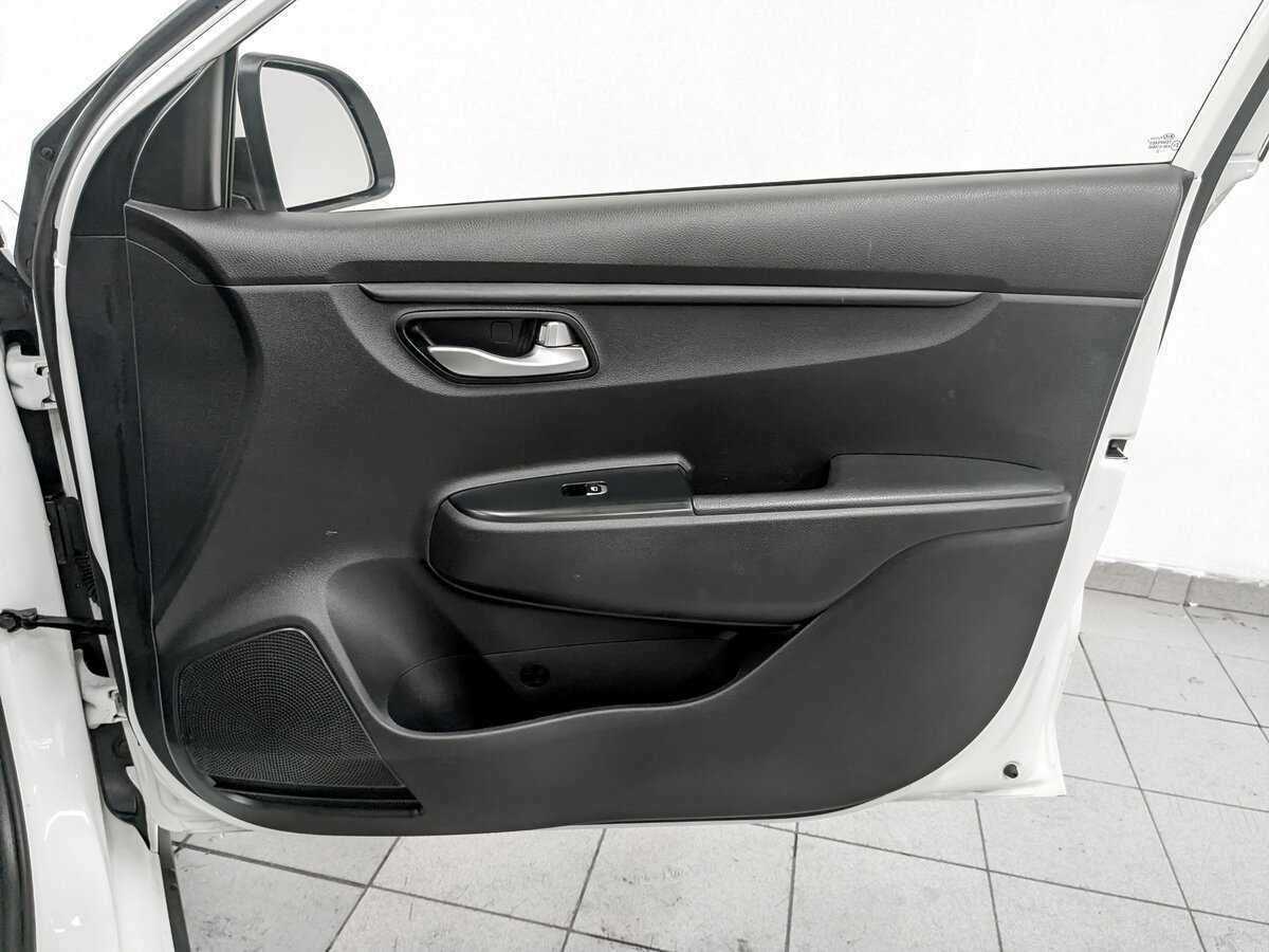 Купить Kia Rio, 2020, 194 211 км.. Фото: #23