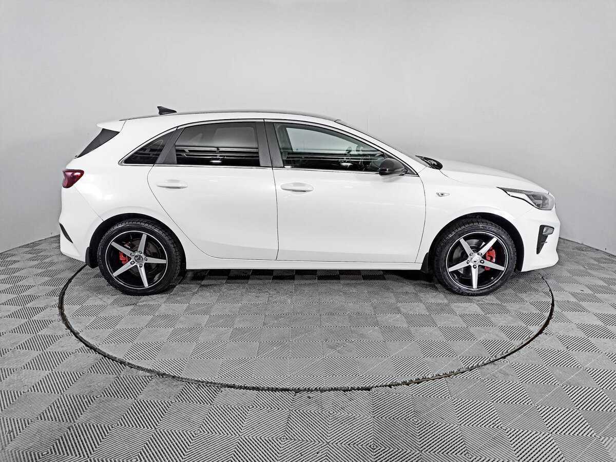 Купить Kia Ceed, 2018, 138 129 км.. Фото: #3