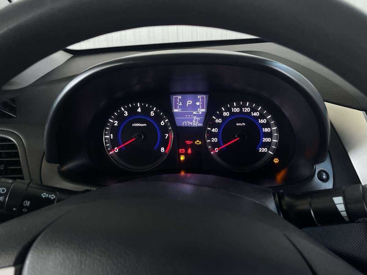 Купить Hyundai Solaris, 2016, 177 203 км.. Фото: #10