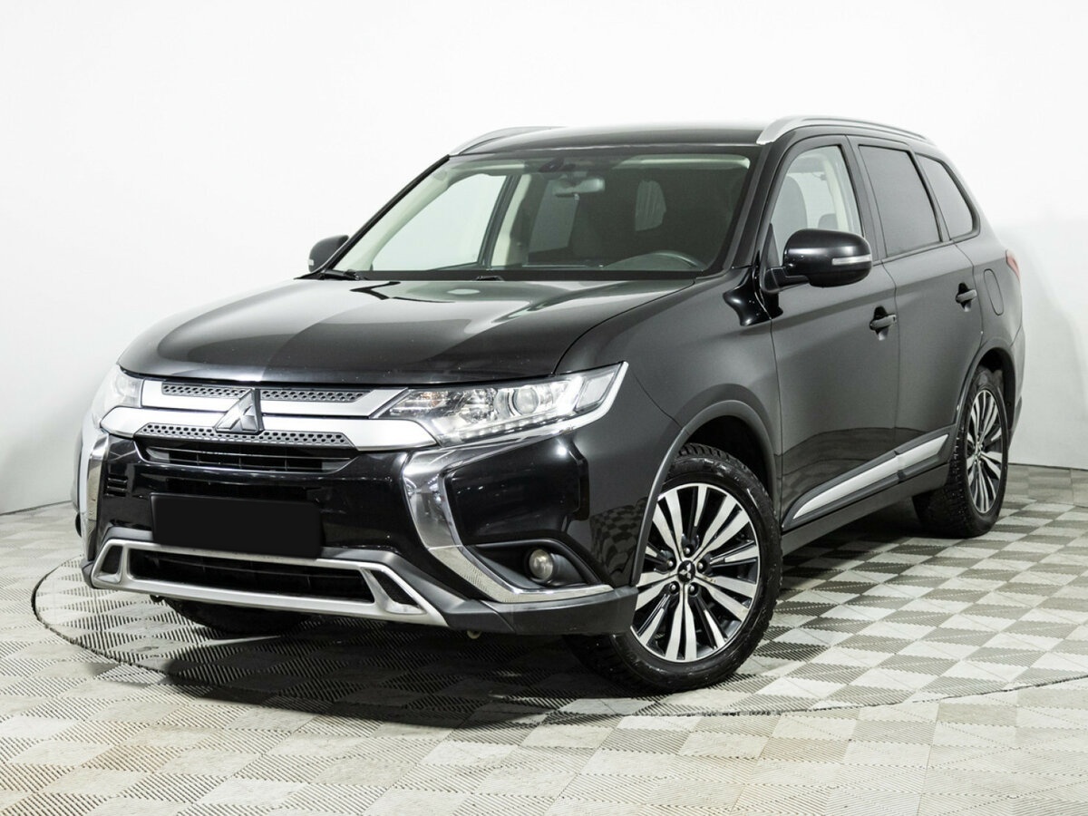 Купить Mitsubishi Outlander, 2018, 148 747 км.. Посмотреть фото