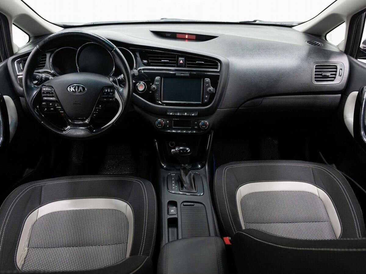 Купить Kia Ceed, 2017, 138 345 км.. Фото: #13