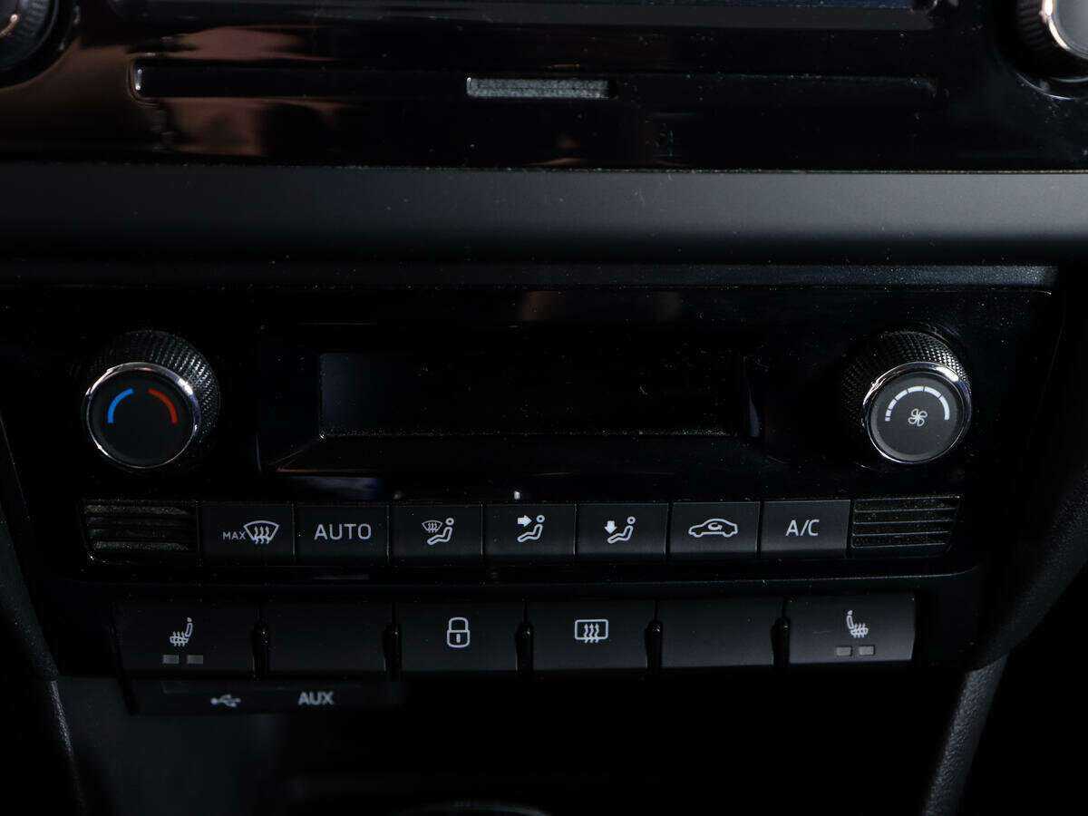 Купить Skoda Rapid, 2017, 179 376 км.. Фото: #16