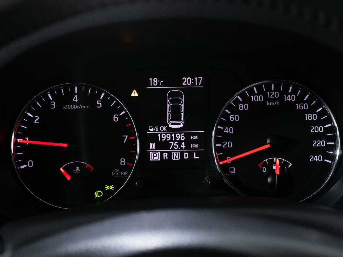 Купить Nissan X-Trail, 2012, 199 193 км.. Фото: #11