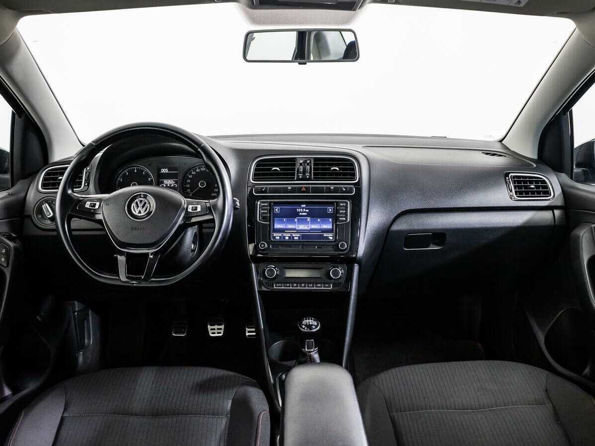 Купить Volkswagen Polo, 2017, 155 350 км.. Фото: #12