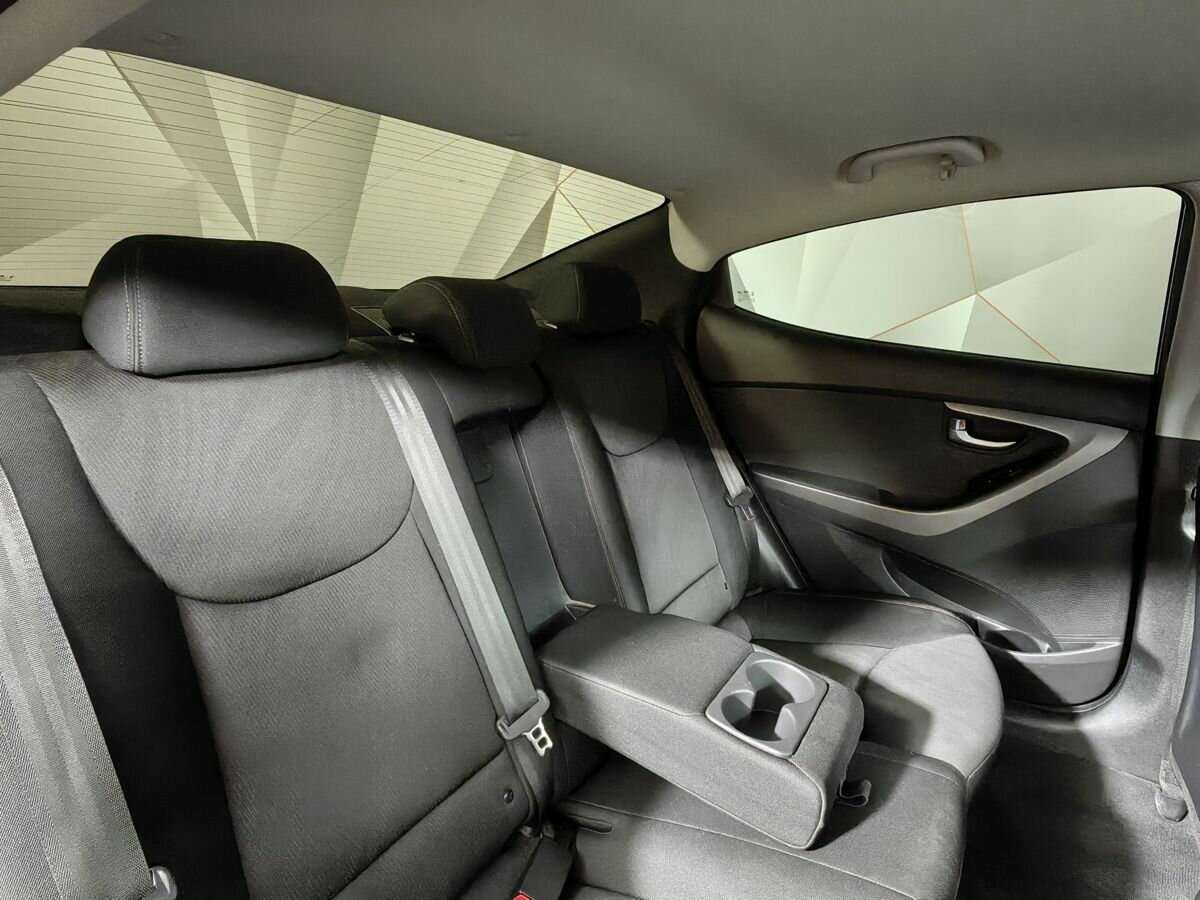 Купить Hyundai Elantra, 2015, 69 924 км.. Фото: #12