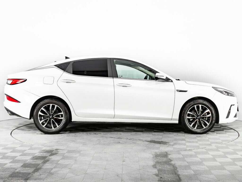 Купить JAC J7, 2022, 35 011 км.. Фото: #3