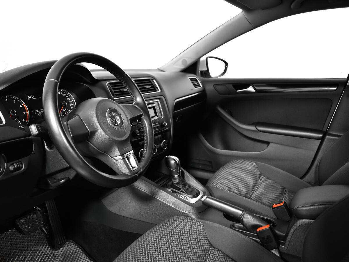 Купить Volkswagen Jetta, 2014, 104 444 км.. Фото: #12