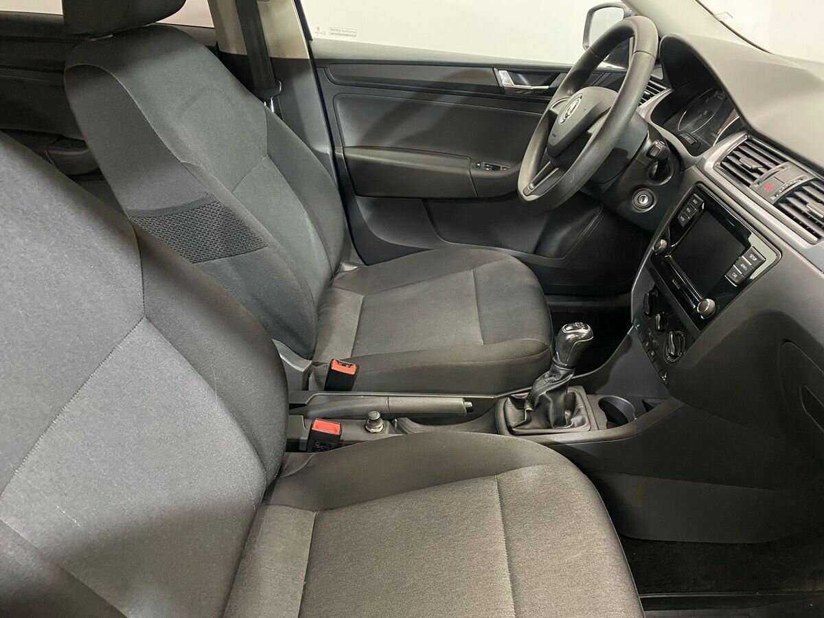 Купить Skoda Rapid, 2018, 119 572 км.. Фото: #9