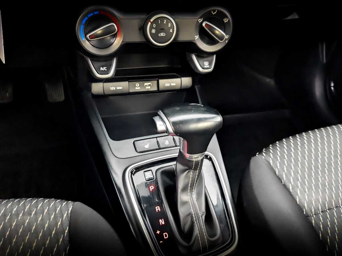 Купить Kia Rio, 2019, 168 312 км.. Фото: #20