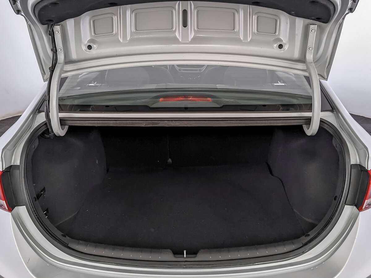 Купить Hyundai Solaris, 2018, 123 821 км.. Фото: #9