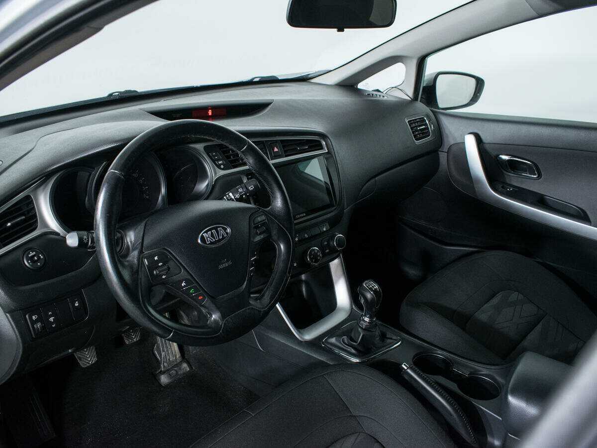 Купить Kia Ceed, 2016, 120 030 км.. Фото: #10