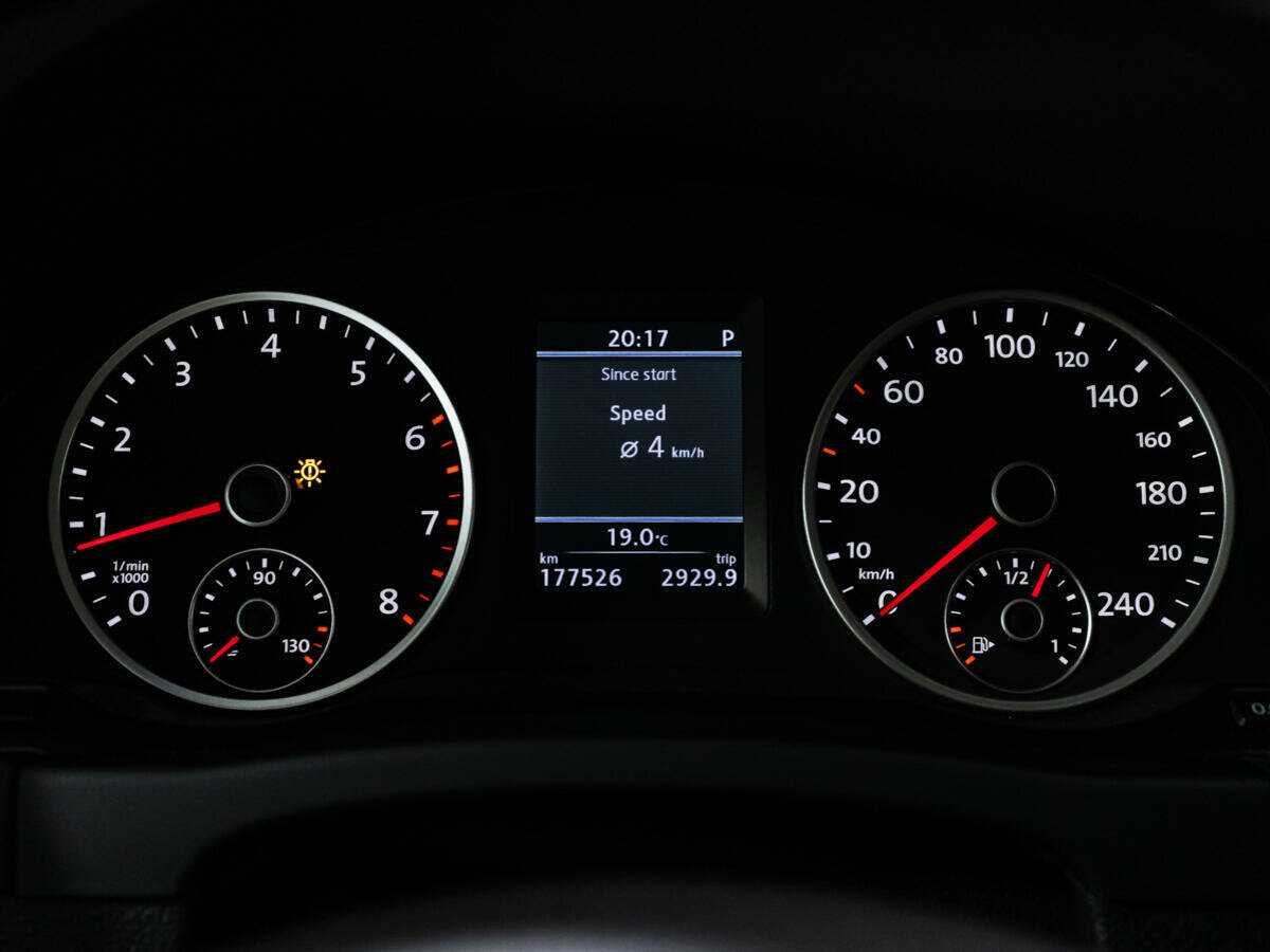 Купить Volkswagen Tiguan, 2012, 177 524 км.. Фото: #11