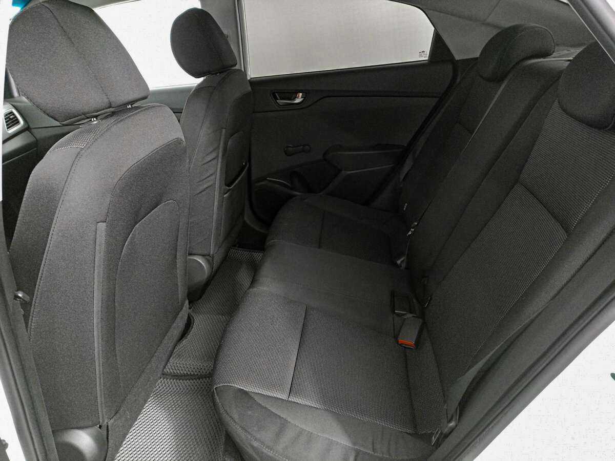 Купить Hyundai Solaris, 2017, 157 403 км.. Фото: #9