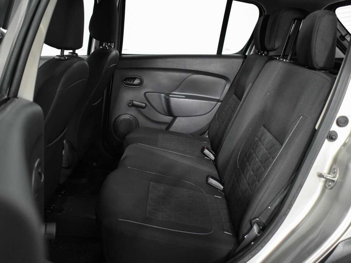 Купить Renault Sandero, 2017, 48 489 км.. Фото: #9