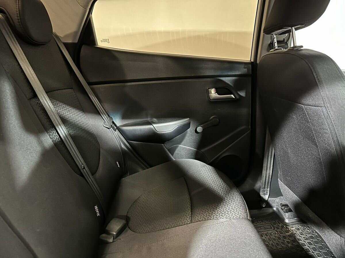 Купить Kia Rio, 2017, 233 404 км.. Фото: #10