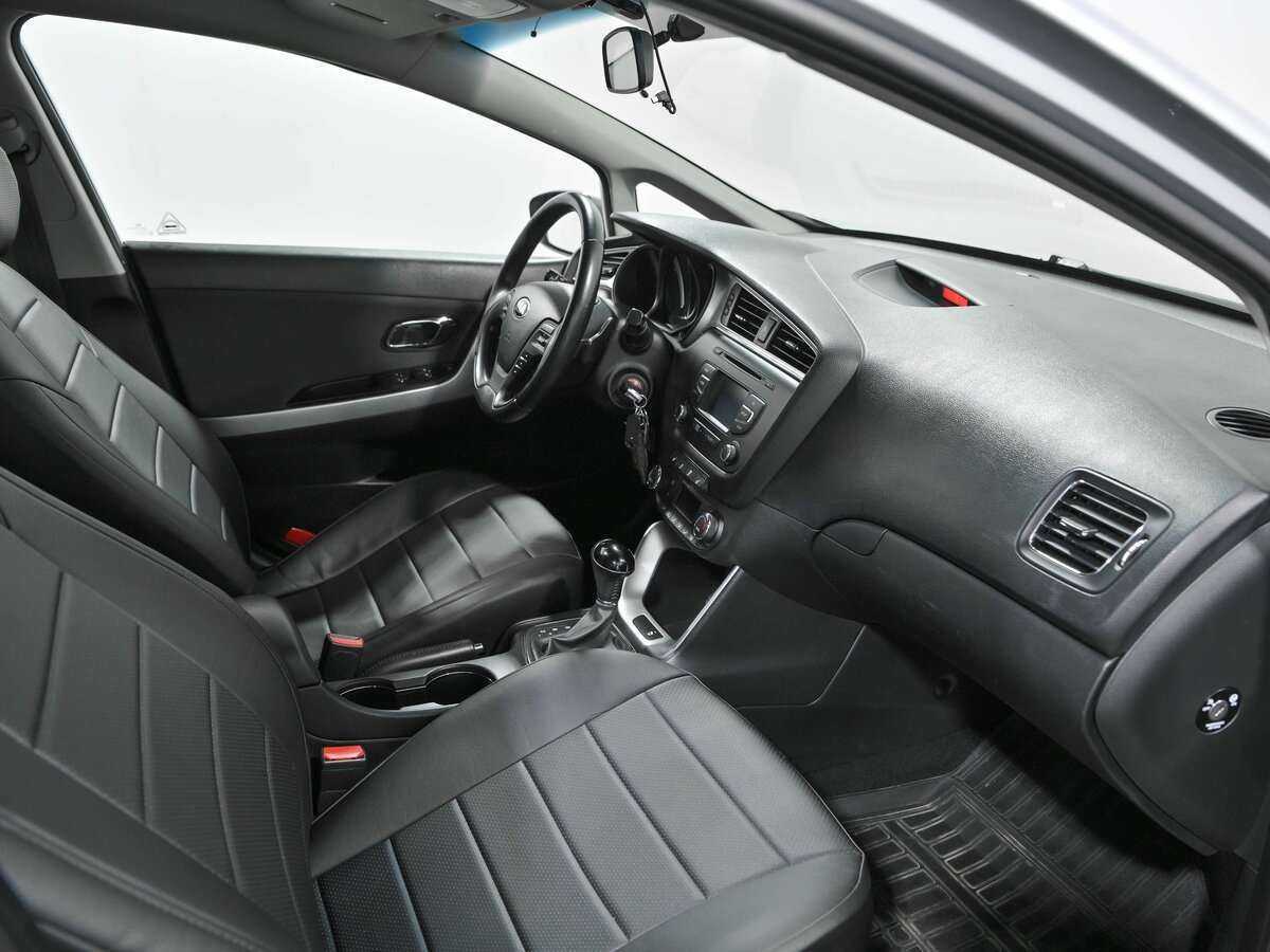 Купить Kia Ceed, 2017, 152 346 км.. Фото: #5