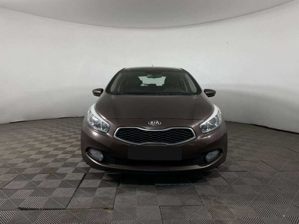 Купить Kia Ceed, 2013, 114 774 км.. Фото: #1