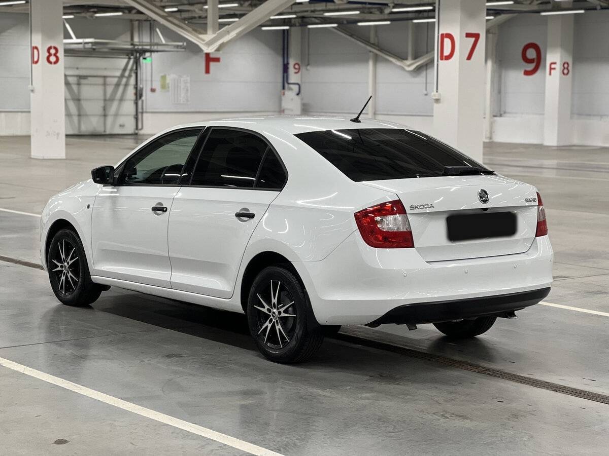Купить Skoda Rapid, 2016, 140 891 км.. Фото: #6