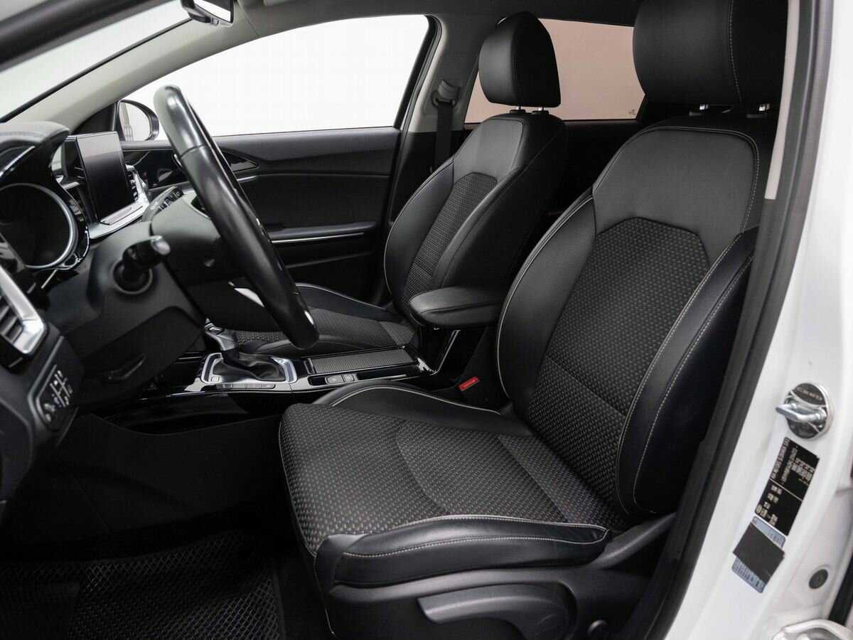 Купить Kia Ceed, 2018, 72 000 км.. Фото: #7