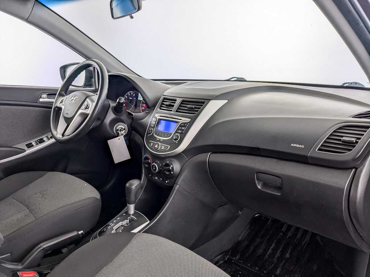 Купить Hyundai Solaris, 2012, 116 845 км.. Фото: #8