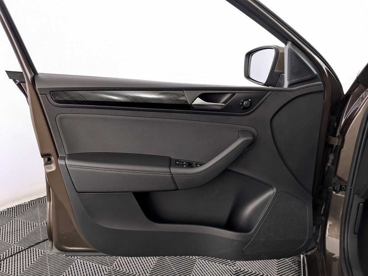 Купить Volkswagen Polo, 2020, 122 695 км.. Фото: #14