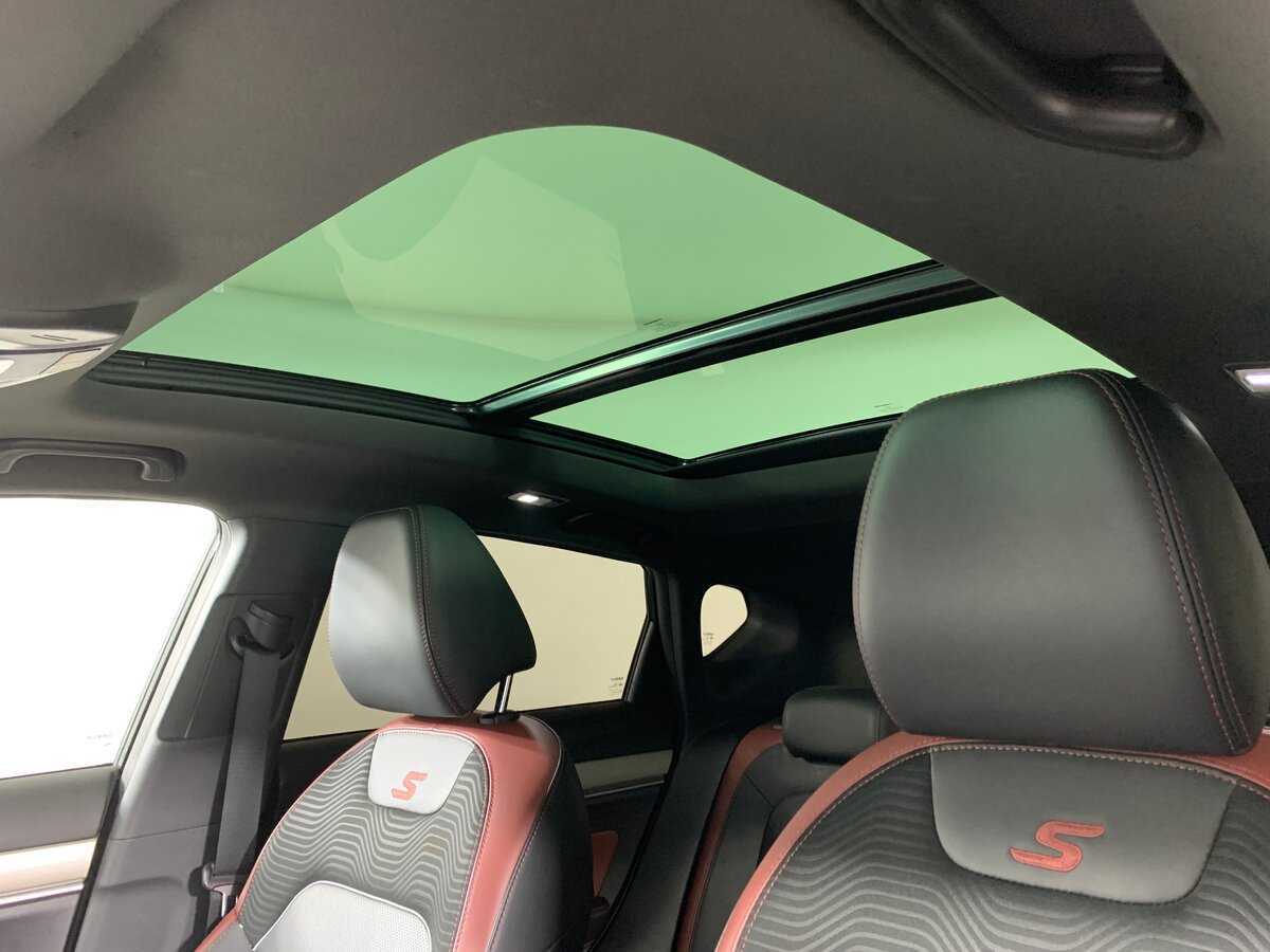 Купить Geely Coolray, 2021, 155 245 км.. Фото: #17