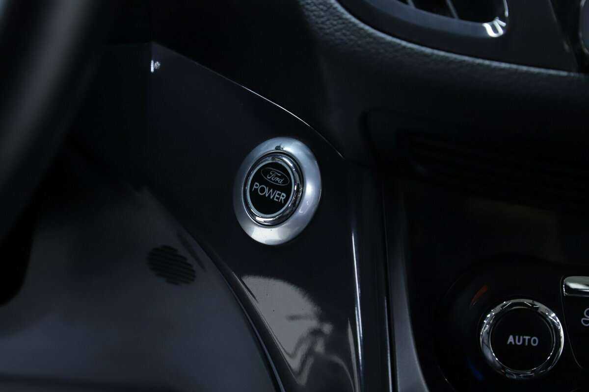 Купить Ford Kuga, 2013, 130 500 км.. Фото: #13