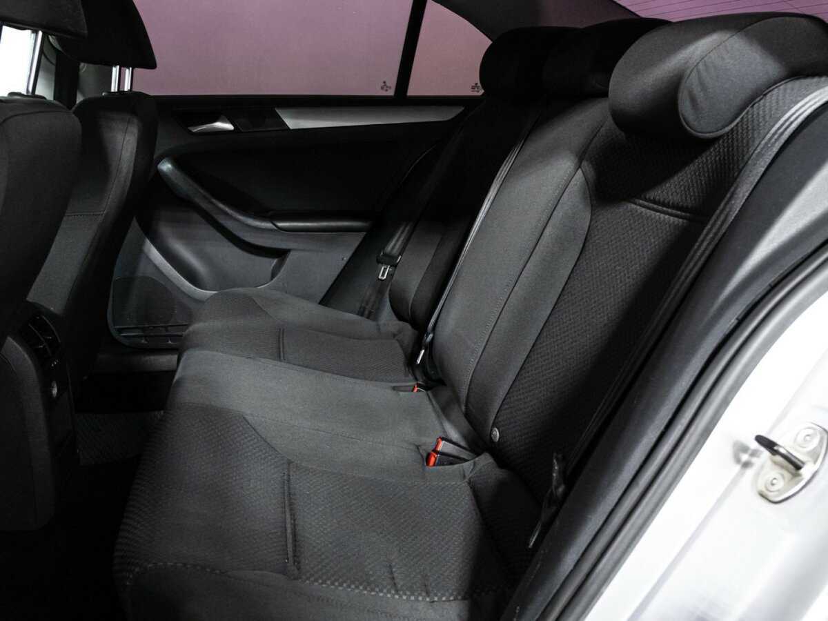 Купить Volkswagen Jetta, 2012, 230 832 км.. Фото: #9