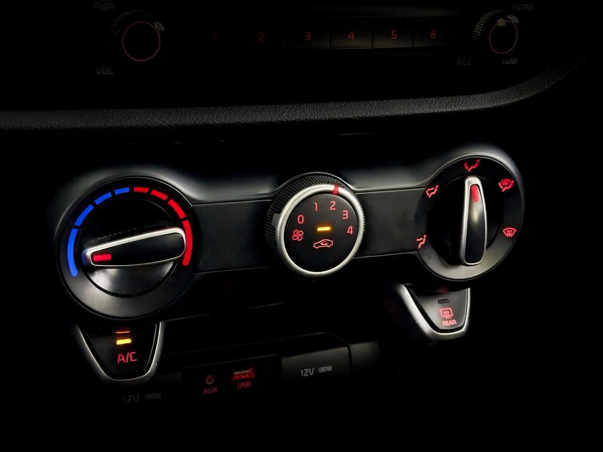 Купить Kia Rio, 2020, 149 507 км.. Фото: #23