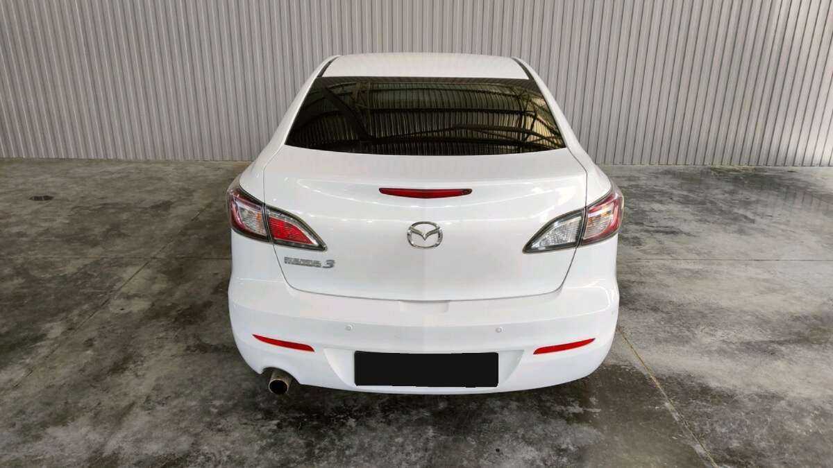 Купить Mazda 3, 2012, 260 171 км.. Фото: #5