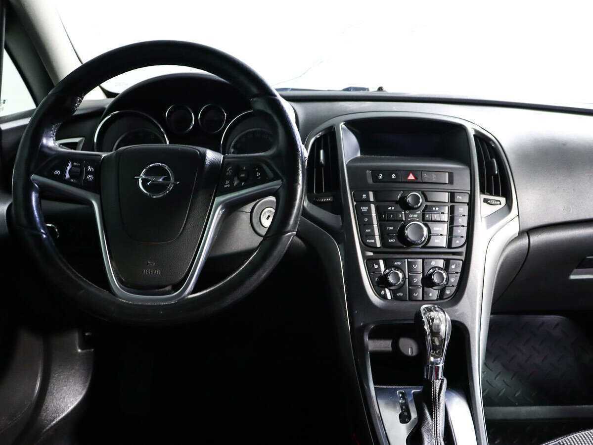 Купить Opel Astra, 2013, 174 484 км.. Фото: #9
