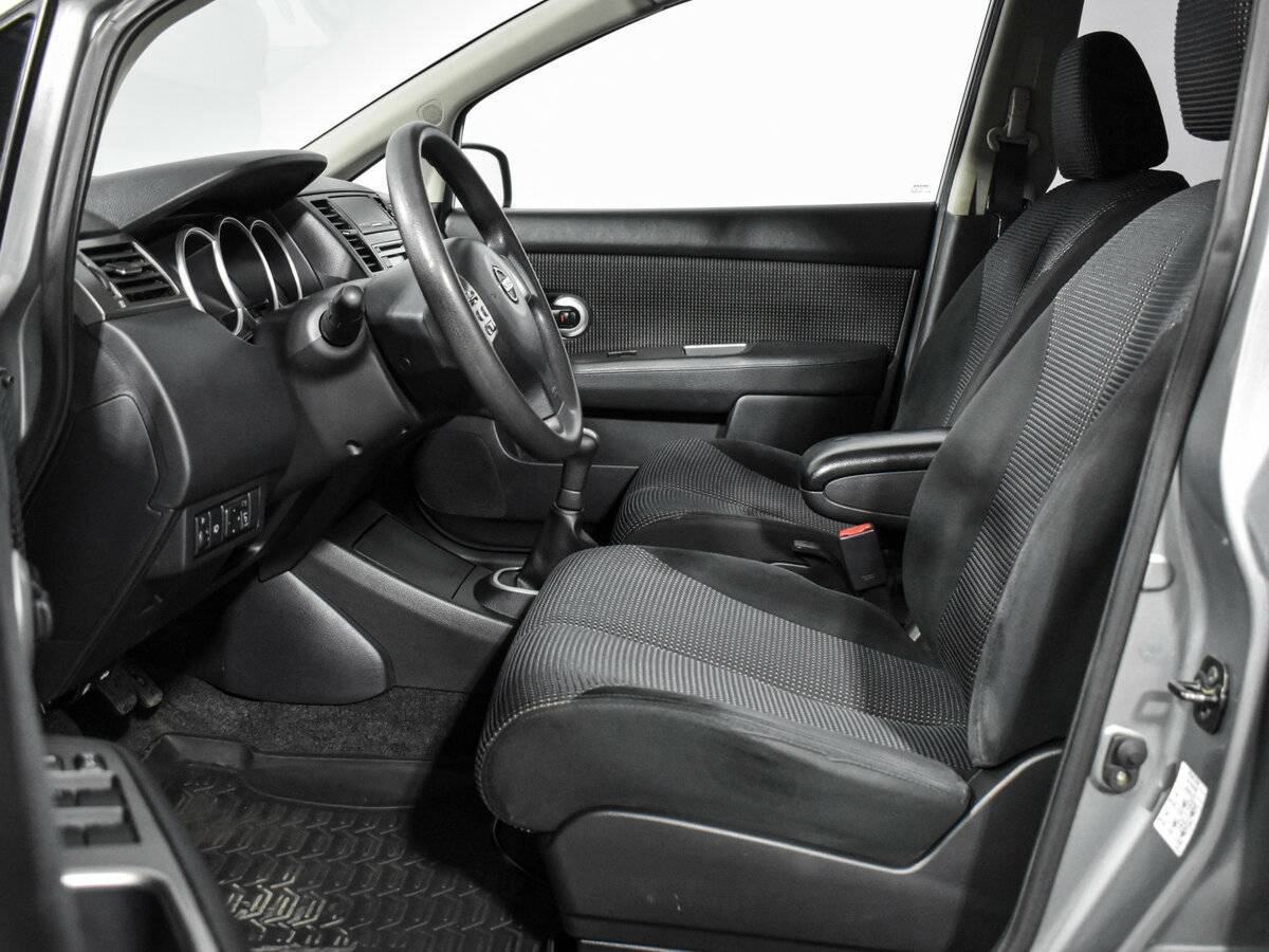 Купить Nissan Tiida, 2013, 132 608 км.. Фото: #9