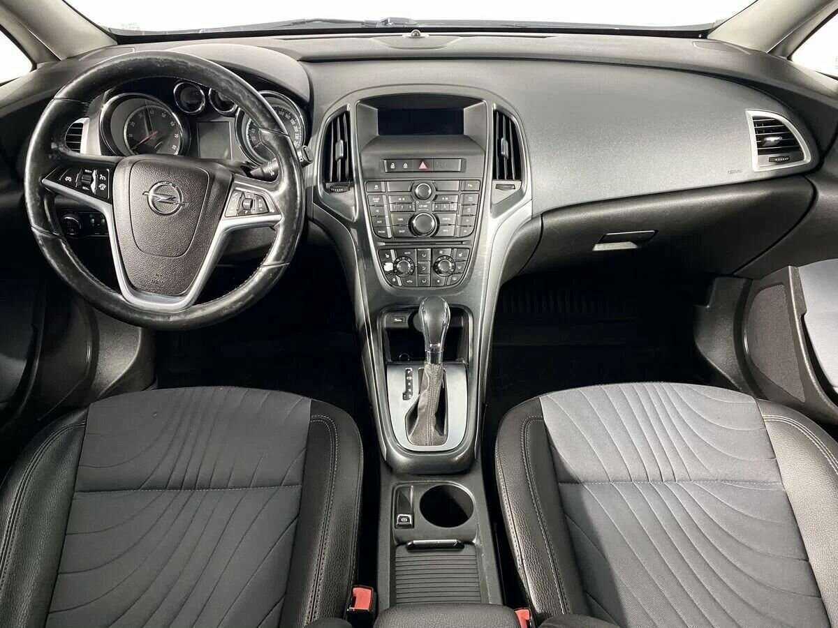 Купить Opel Astra, 2013, 199 500 км.. Фото: #10