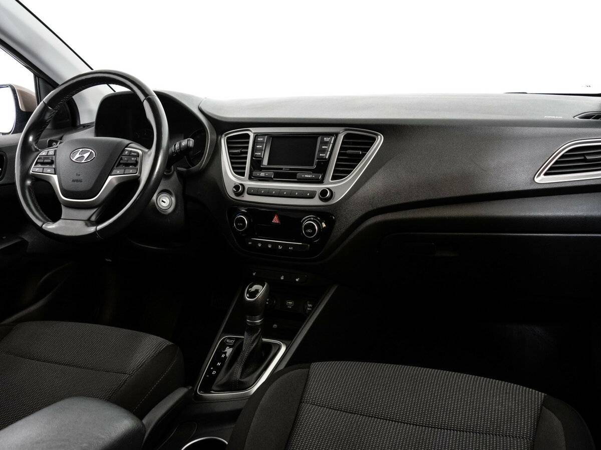 Купить Hyundai Solaris, 2019, 81 193 км.. Фото: #8