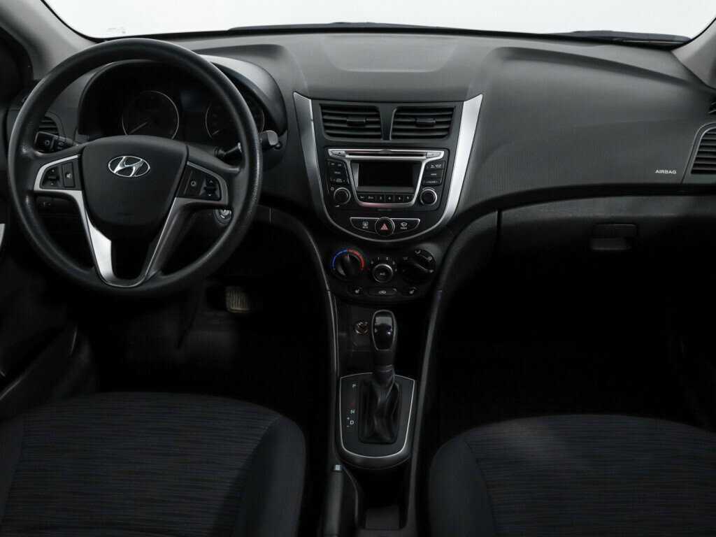 Купить Hyundai Solaris, 2015, 119 572 км.. Фото: #11