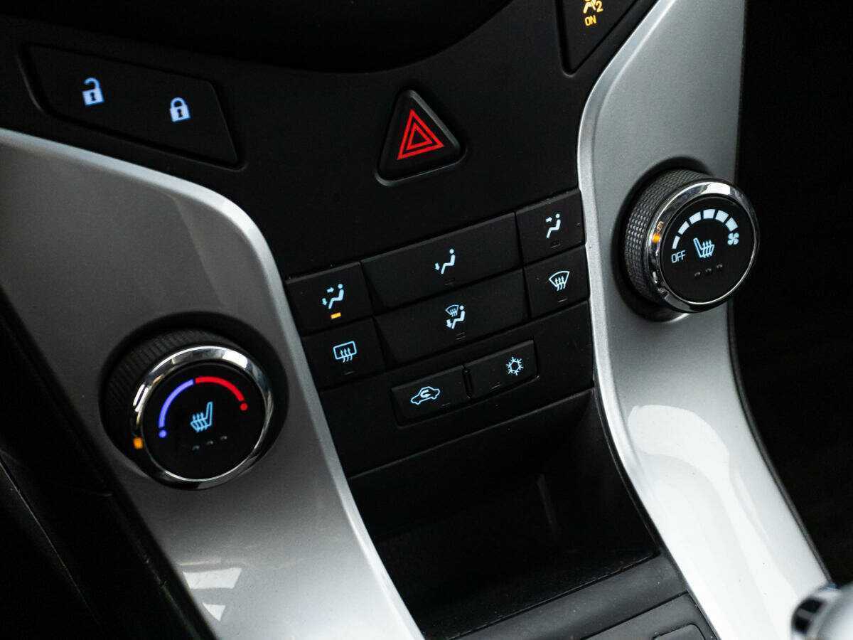 Купить Chevrolet Cruze, 2013, 202 234 км.. Фото: #14