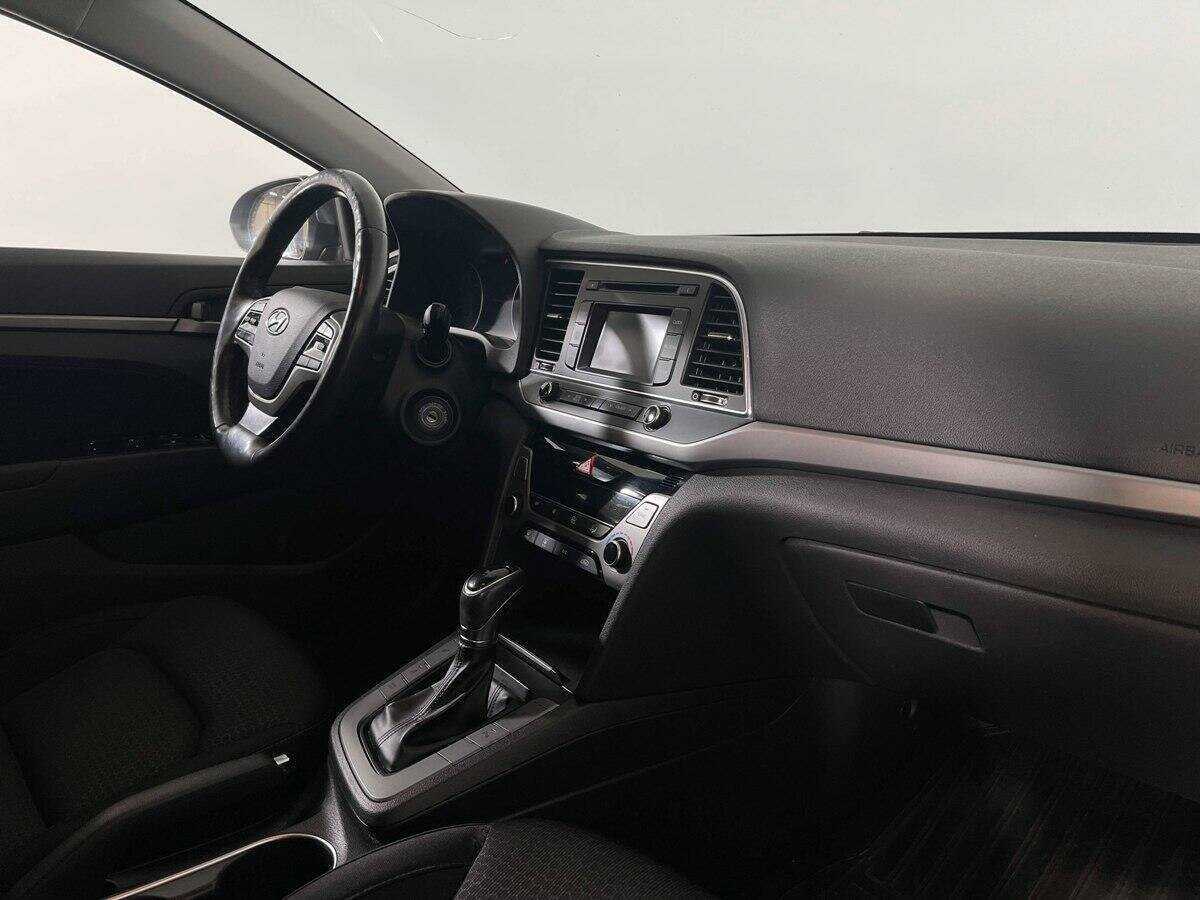 Купить Hyundai Elantra, 2018, 192 691 км.. Фото: #8
