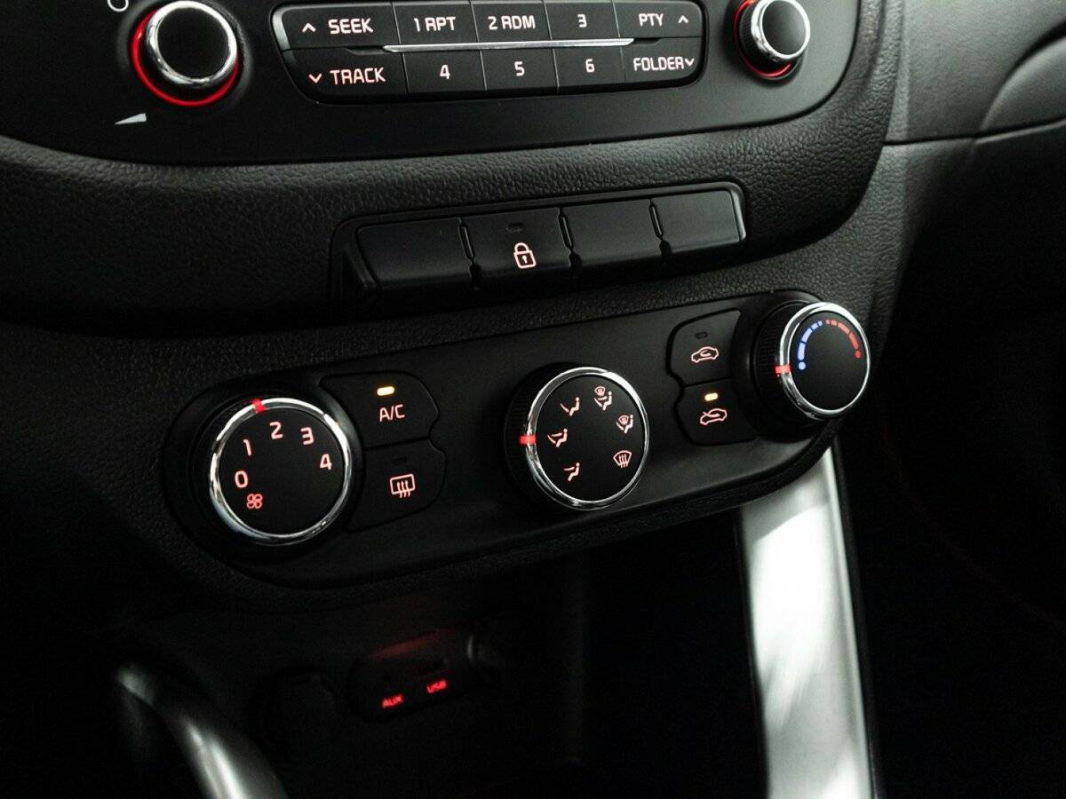 Купить Kia Ceed, 2013, 217 370 км.. Фото: #15