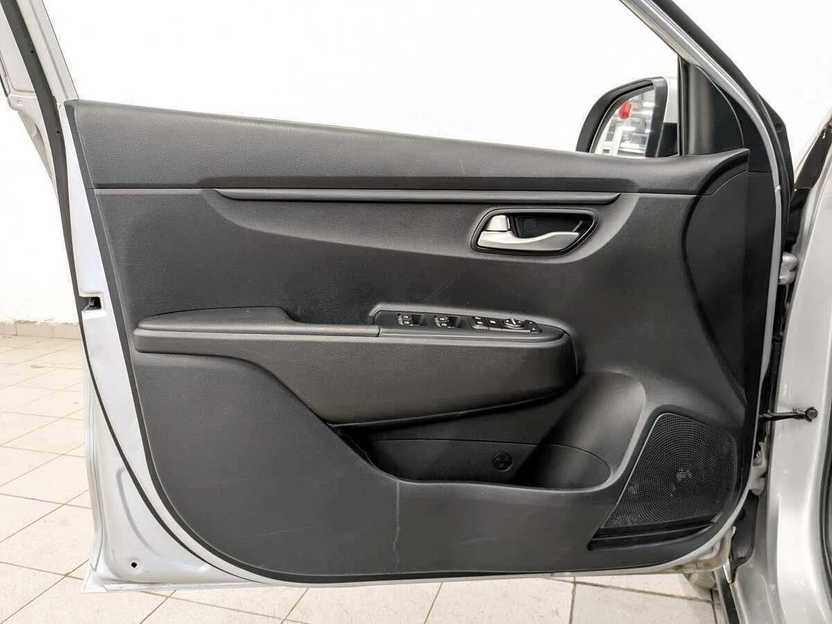 Купить Kia Rio, 2020, 180 457 км.. Фото: #18