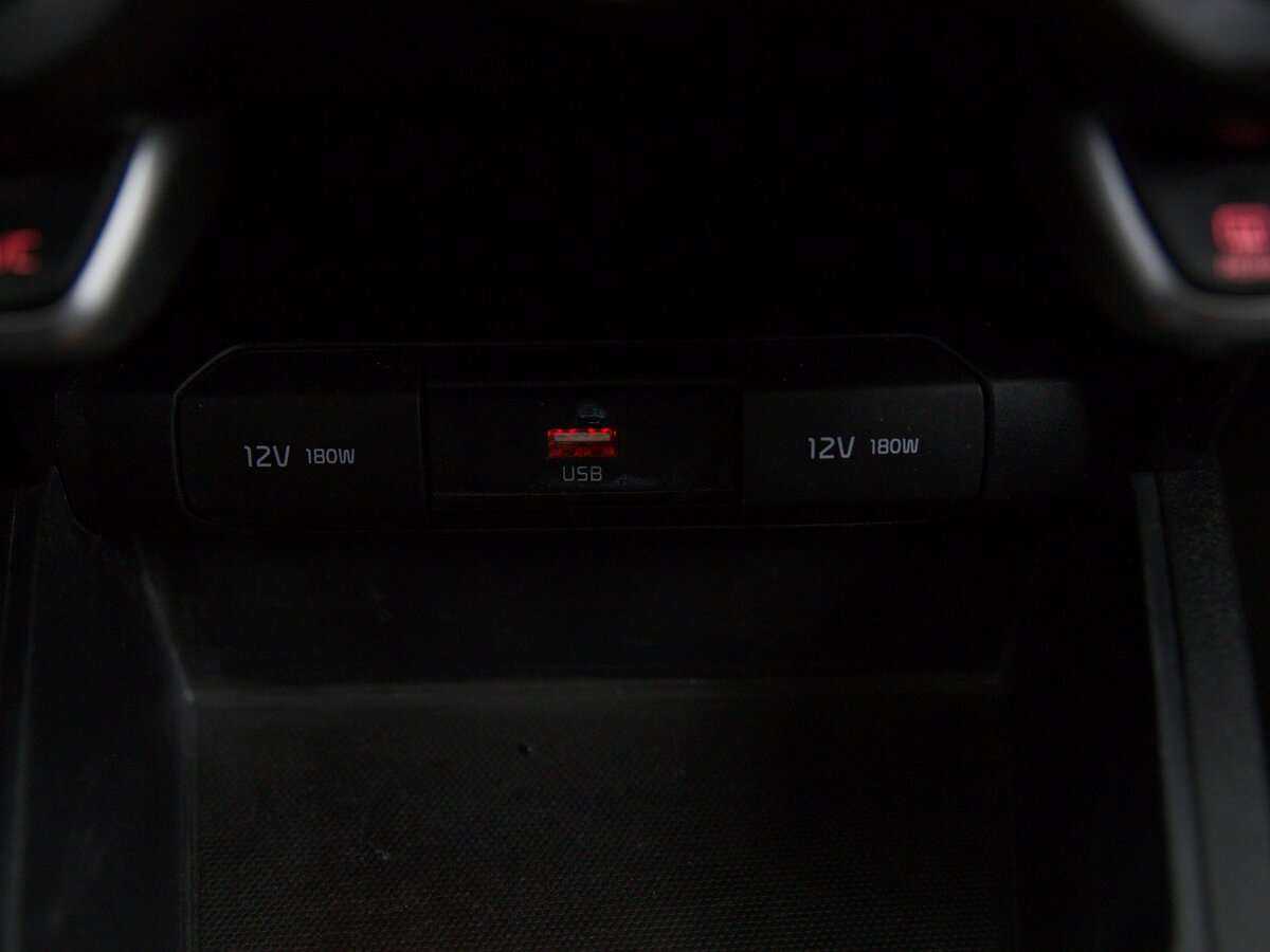 Купить Kia Rio, 2020, 85 121 км.. Фото: #9