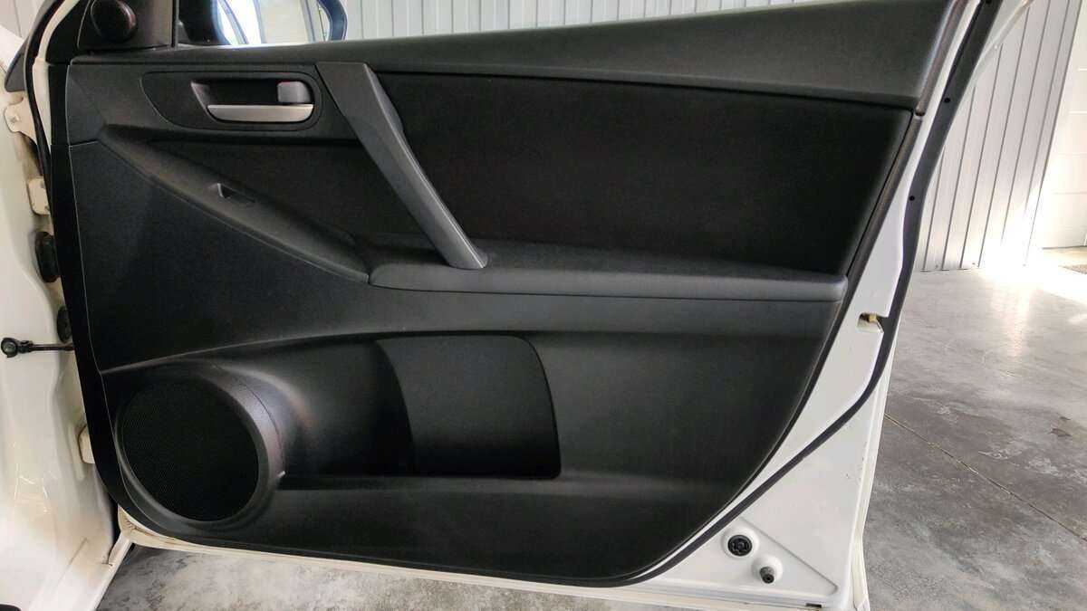 Купить Mazda 3, 2012, 260 171 км.. Фото: #14