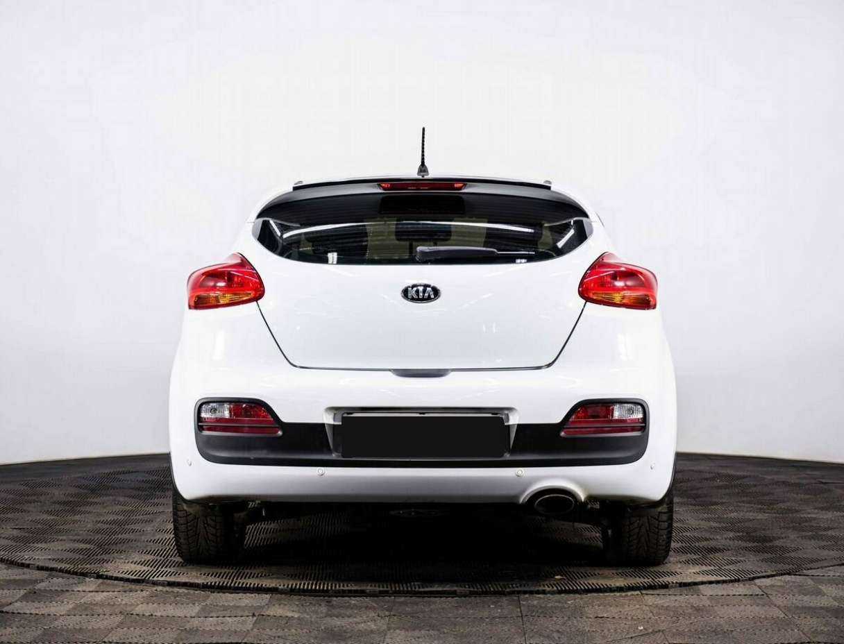 Купить Kia Ceed, 2014, 173 407 км.. Фото: #4
