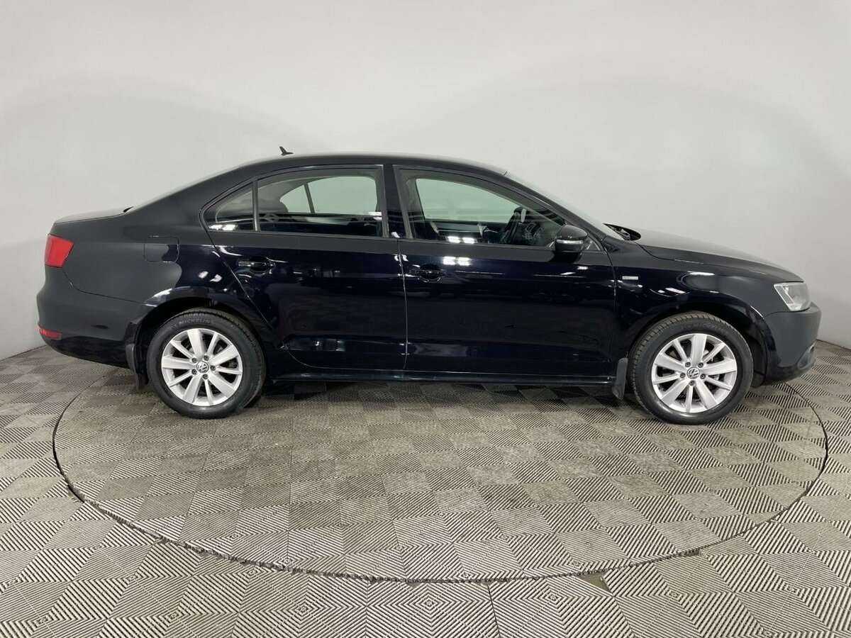 Купить Volkswagen Jetta, 2013, 135 662 км.. Фото: #3