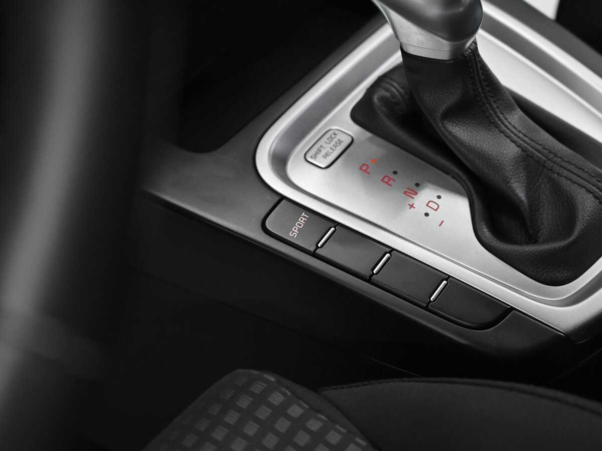 Купить Kia Ceed, 2018, 140 000 км.. Фото: #9