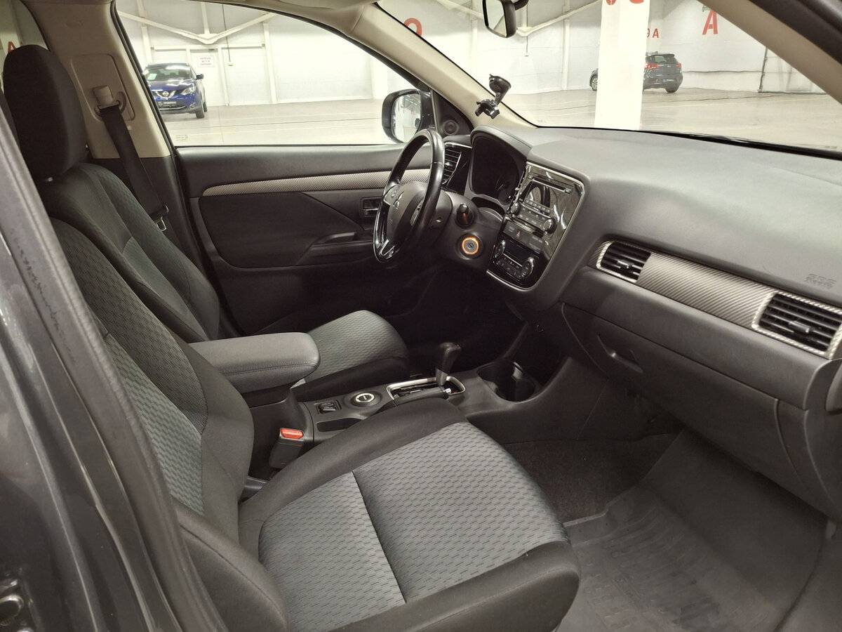 Купить Mitsubishi Outlander, 2015, 111 754 км.. Фото: #9