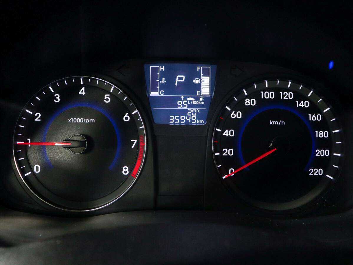 Купить Hyundai Solaris, 2016, 35 950 км.. Фото: #8